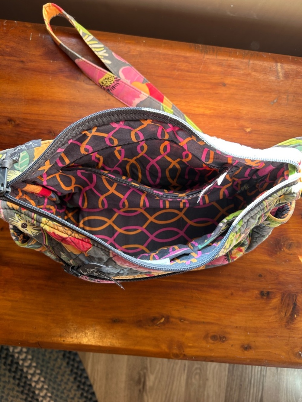 VERA BRADLEY Jazzy Blooms Quilted Tote Purse - Picture 5 of 9